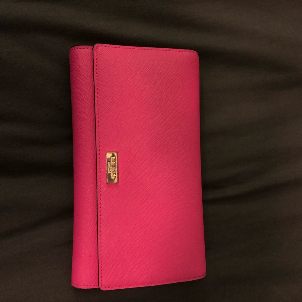 Kate Spade large wallet in pink.